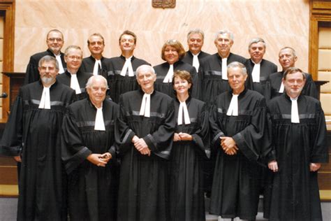 ustavni soudci